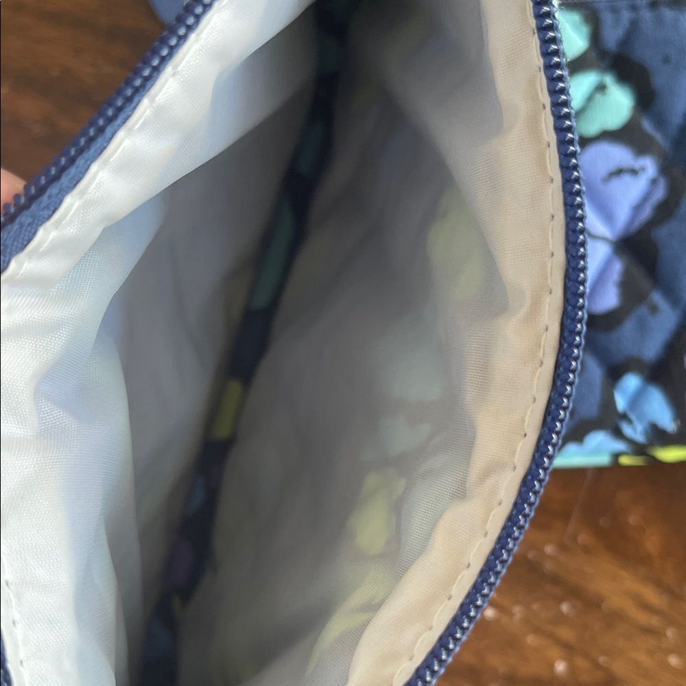 Vera Bradley Indigo Pop Quilted 3 Piece Cosmetic Pouch Set Retired Pattern - Picture 8 of 9